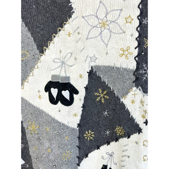 Design Originals Studio Winter Sweater Women's Medium Cream Gray Embroidery - Picture 2 of 10